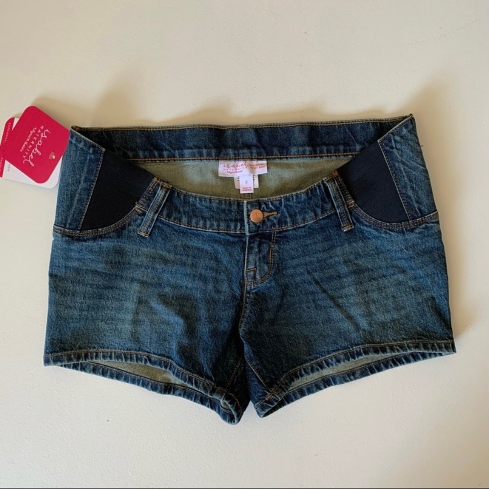 Isabel Maternity Shorts Size 2 Blue Jean Denim Maternity Shorts NWOT